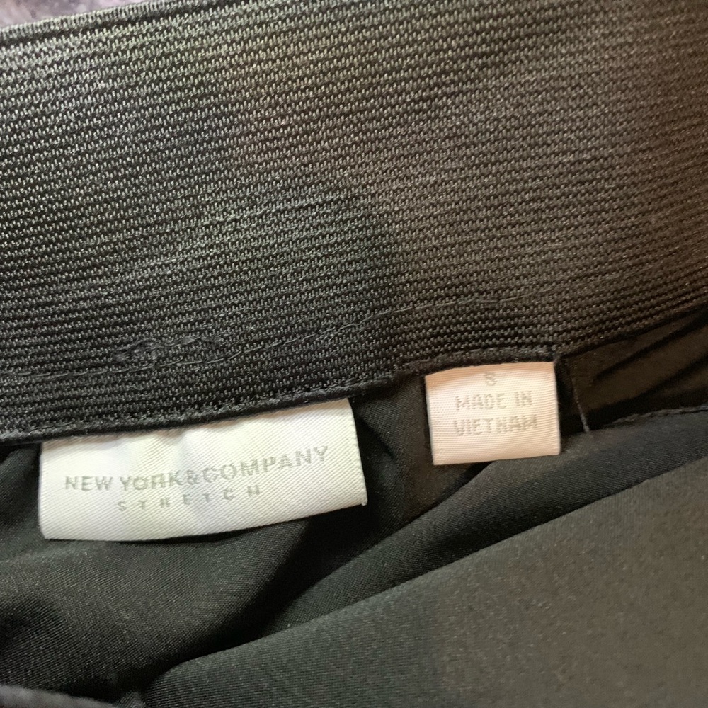 🌵 New York & Company Stretch Skirt Size Small 🌵 - Picture 5 of 5